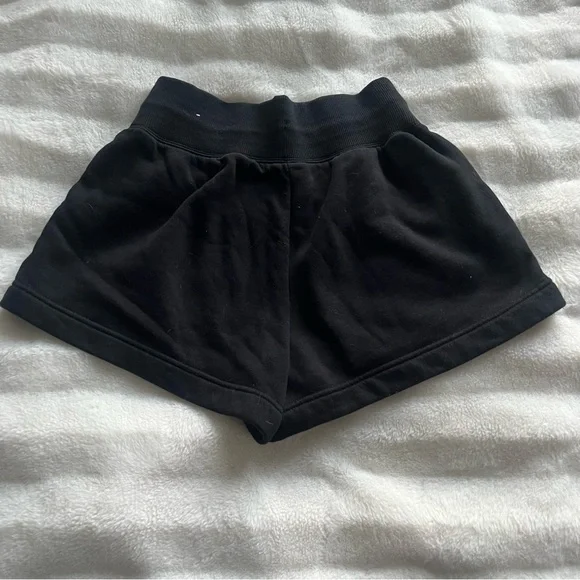 Nike Phoenix Black Sweat Shorts Fleece - Picture 2 of 3